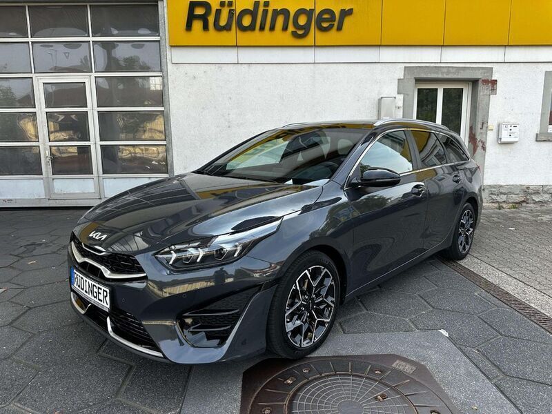 (h8g) dark penta metal Gebraucht 2022 Kia Ceed Sportswagon GT-Line Kombi | 23.480 € (Teuer) - Bild 1/4