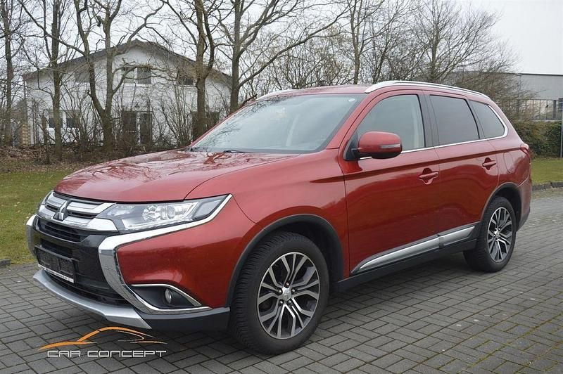 Gebraucht Mitsubishi Outlander Edition 150 PS (110 kW) 2017 Rot SUV
