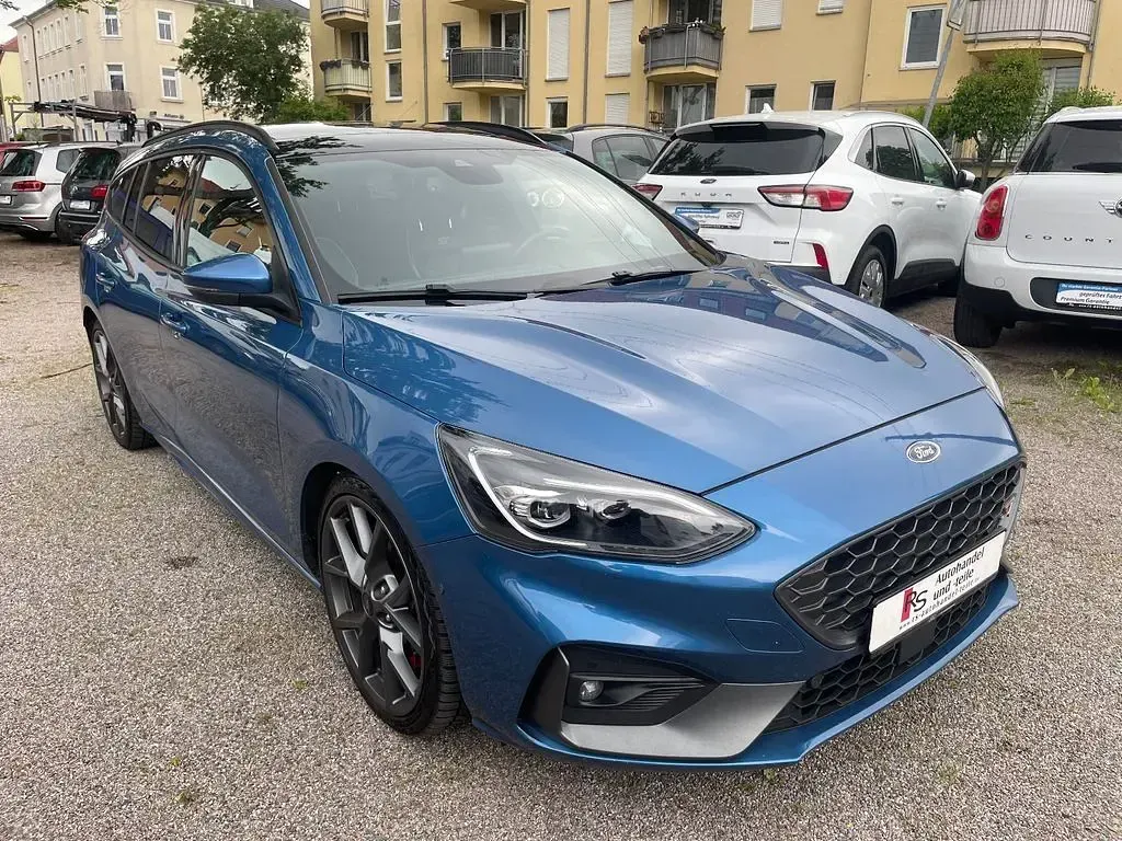 Gebraucht Ford Focus Performance Edition 190 PS (139 kW) 2021 Blau Limousine