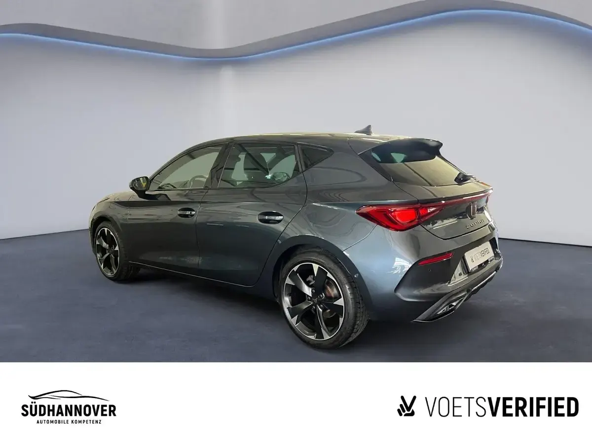 Gebraucht Cupra Leon 150 PS (110 kW) 2023 Grau Limousine