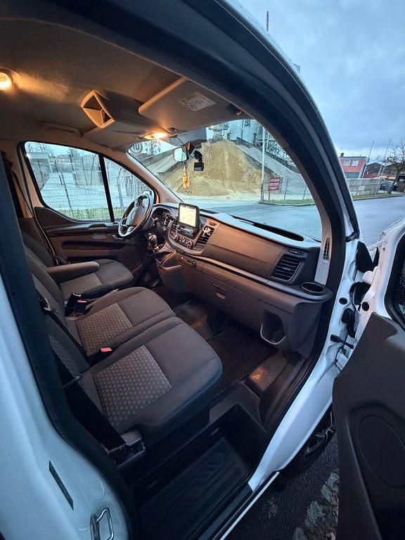 Gebraucht Ford Transit Custom 105 PS (77 kW) 2018 Weiß Van / Kleinbus