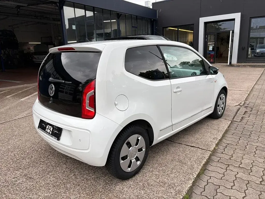 Gebraucht VW up! 75 PS (55 kW) 2012 Weiß Kleinwagen