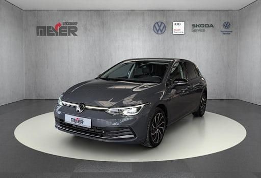 Gebraucht VW Golf VIII Move 130 PS (95 kW) 2023 Grau Limousine