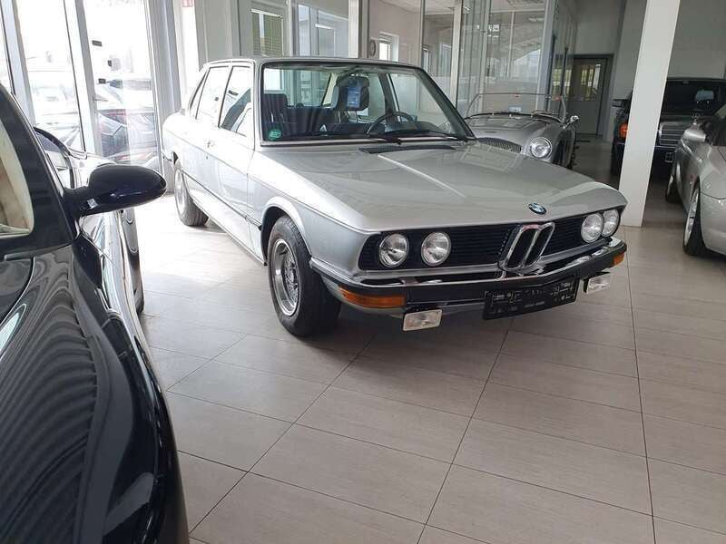 Gebraucht BMW 533 200 PS (147 kW) 1976 Polarissilber 060 Limousine