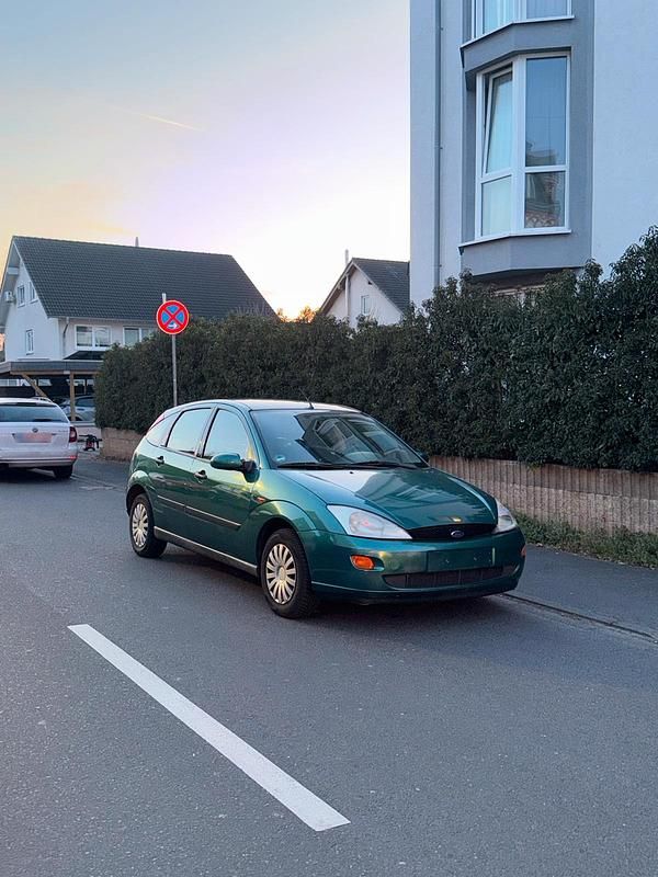 Second-hand Ford Focus 75 CP (55 kW) 1999 Verde Break