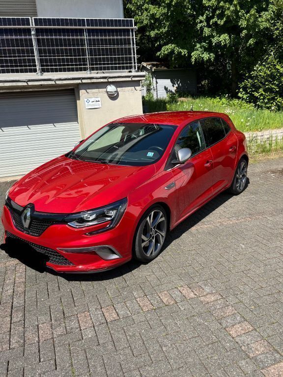 Rot Gebraucht 2018 Renault Mégane GT GT Coupé | 12.800 € (Guter Preis) - Bild 1/4