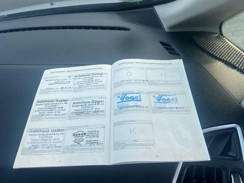 Gebraucht Ford Grand C-Max 150 PS (110 kW) 2011 Silber Van / Kleinbus