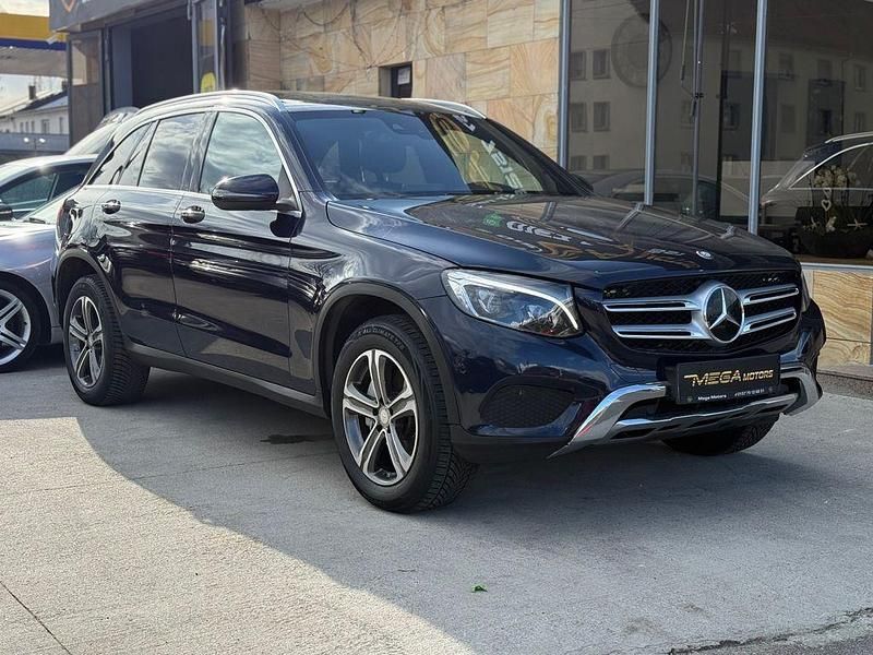 Gebraucht Mercedes GLC220 170 PS (125 kW) 2016 Blau SUV