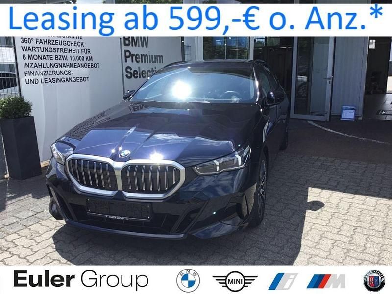 Schwarz Gebraucht 2024 BMW 520 M Sport Kombi | 49.790 € (Guter Preis) - Bild 1/4