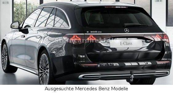 Gebraucht Mercedes E300 Exclusive 313 PS (230 kW) 2025 Schwarz Limousine