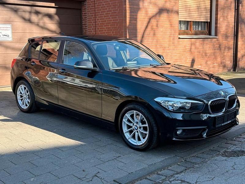 Gebraucht BMW 116 109 PS (80 kW) 2018 Schwarz Kleinwagen