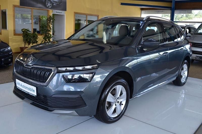 Grau Gebraucht 2022 Skoda Kamiq Style SUV | 16.750 € (Guter Preis) - Bild 1/4