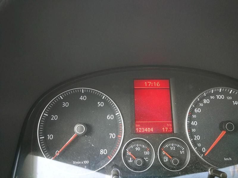 Gebraucht VW Touran 140 PS (102 kW) 2006 Silber Van / Kleinbus