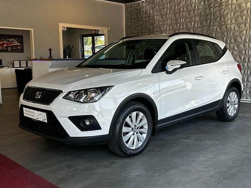 Gebraucht Seat Arona Style 110 PS (80 kW) 2021 "candy" weiss SUV