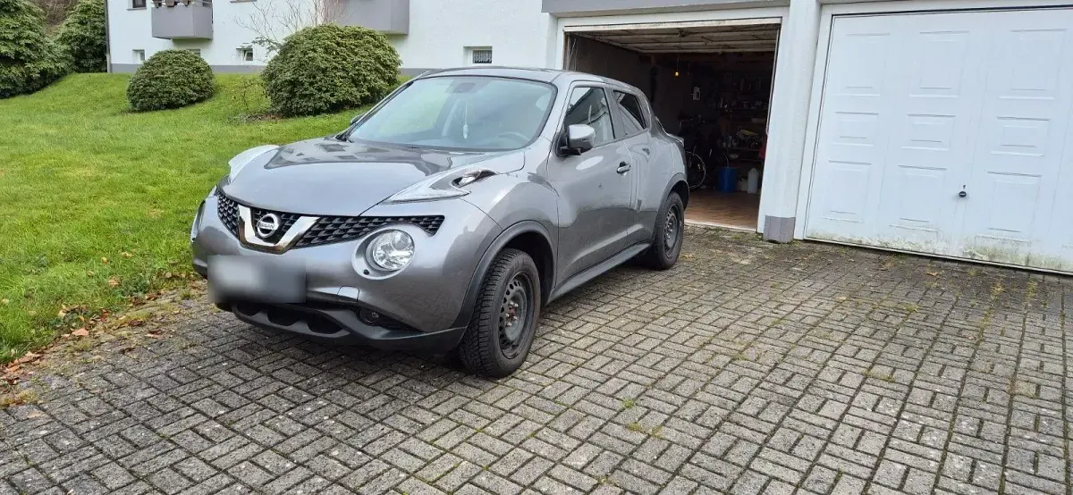Gebraucht Nissan Juke N-Connecta 113 PS (83 kW) 2019 Grau SUV