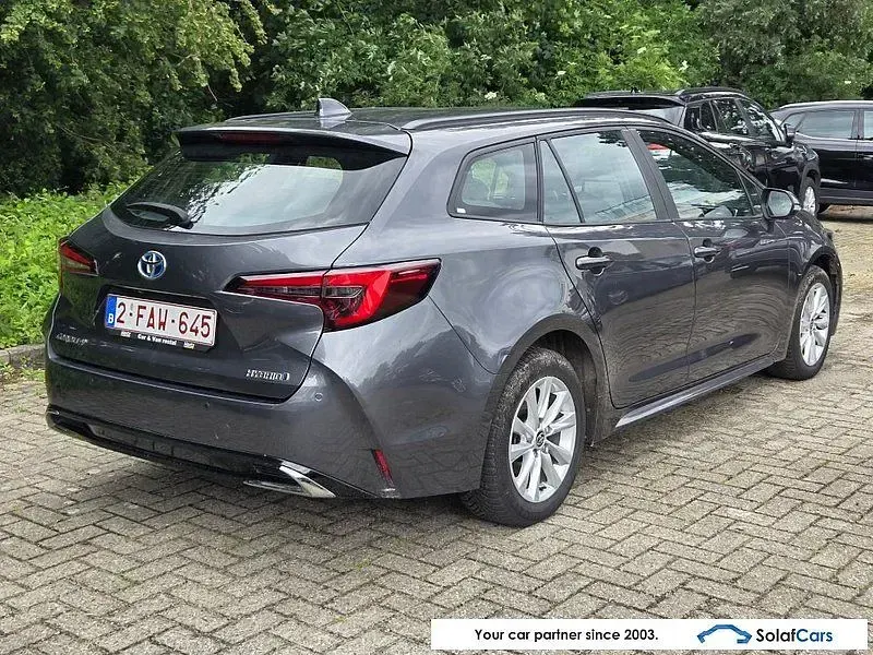 Gebraucht Toyota Corolla 122 PS (89 kW) 2024 Grau Limousine