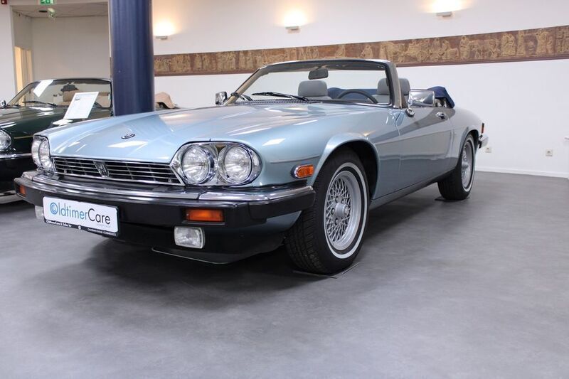 Blau Gebraucht 1990 Jaguar XJS S Cabrio | 34.950 € - Bild 1/4
