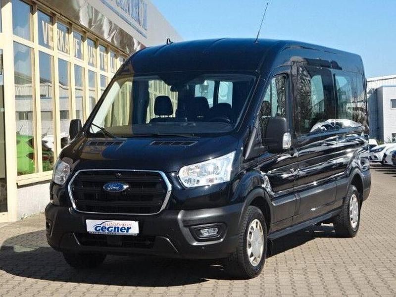 Gebraucht Ford Transit Trend 131 PS (96 kW) 2019 Schwarz Kombi