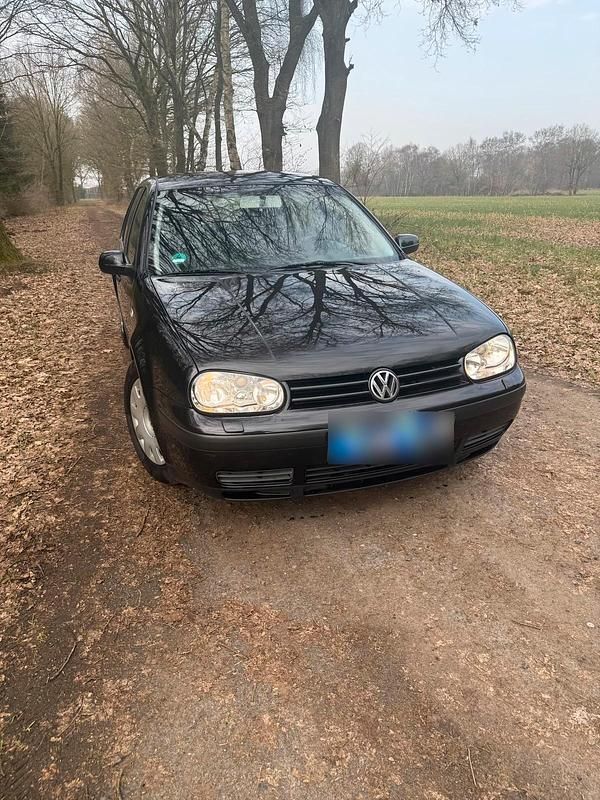 Gebraucht VW Golf IV 101 PS (74 kW) 2003 Schwarz Kleinwagen