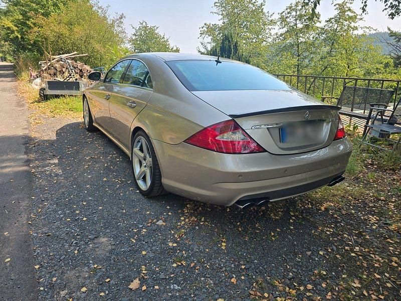 Gold Gebraucht 2006 Mercedes CLS55 AMG AMG Coupé | 17.500 € (Guter Preis) - Bild 1/4