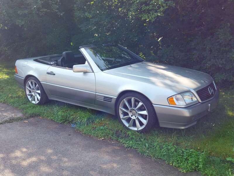 Silber Gebraucht 1992 Mercedes SL500 Cabrio | 27.900 € - Bild 1/4