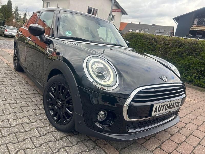 Gebraucht Mini Cooper 136 PS (100 kW) 2019 Schwarz Kleinwagen