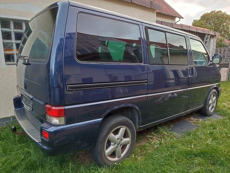 Gebraucht VW T4 151 PS (111 kW) 2000 Blau Van