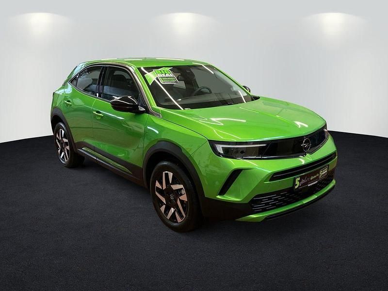 Gebraucht Opel Mokka Elegance 131 PS (96 kW) 2024 Matcha green SUV
