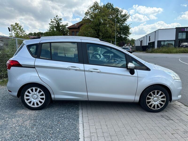 Gebraucht Ford B-MAX Trend 101 PS (74 kW) 2012 Silber Van / Kleinbus