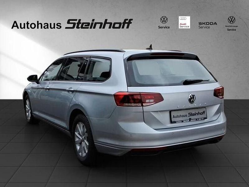 Gebraucht VW Passat 110 PS (80 kW) 2020 Andere Limousine