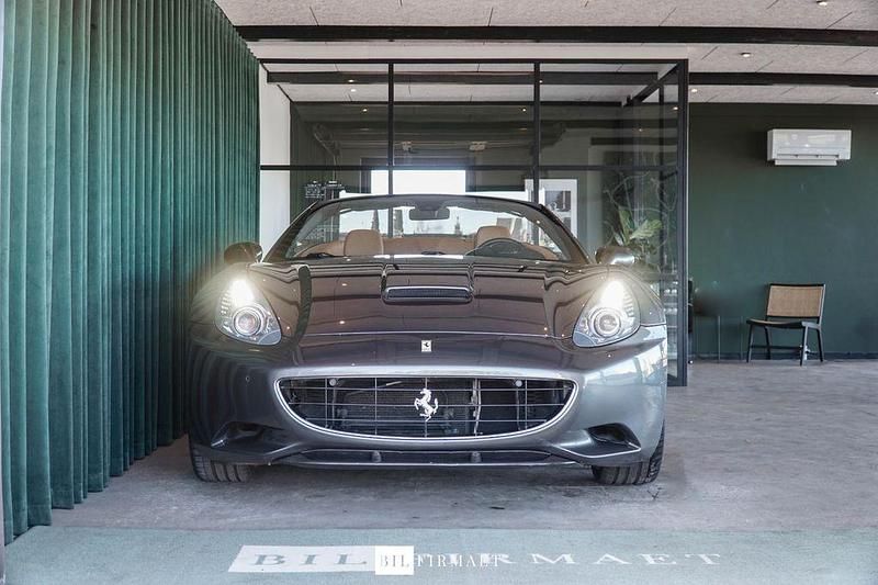 Gebraucht Ferrari California 489 PS (359 kW) 2013 Grau Cabrio