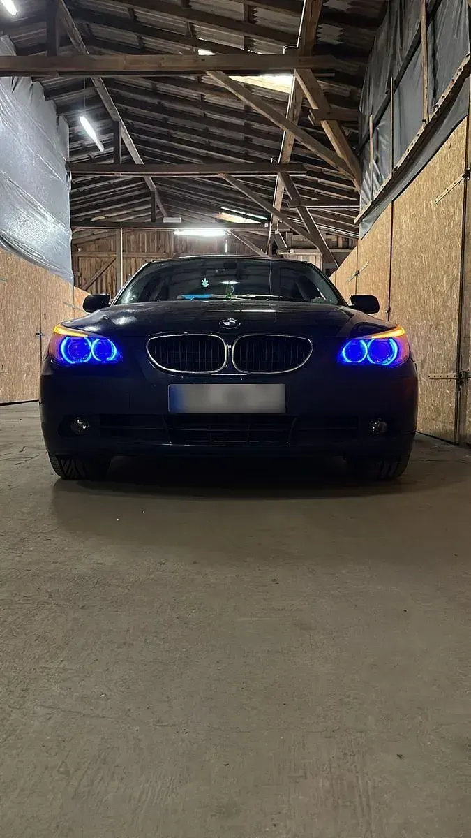 Gebraucht BMW 525 192 PS (141 kW) 2005 Blau Limousine