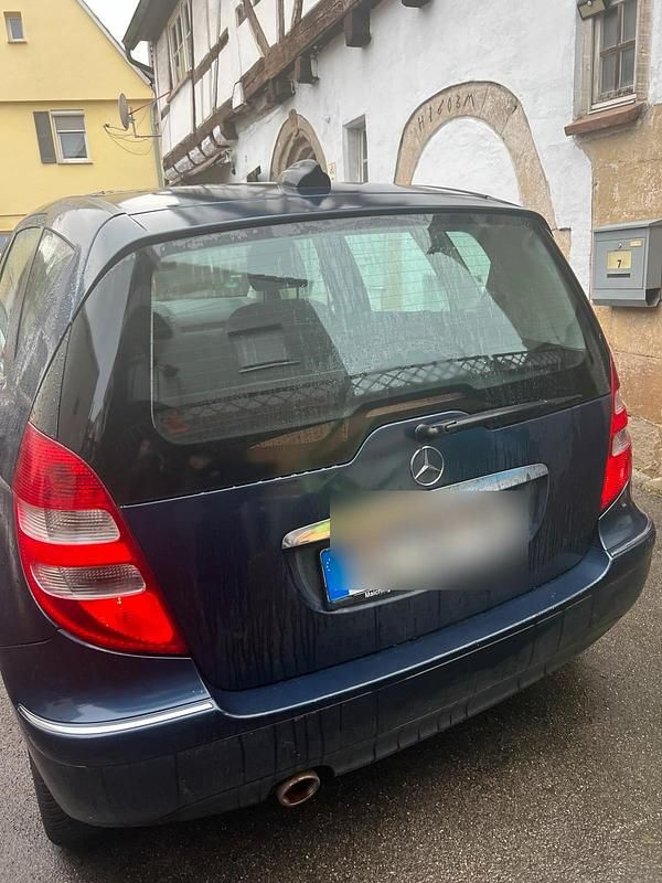 Blau Gebraucht 2009 Mercedes A200 Van / Kleinbus | 1.099 € - Bild 1/4