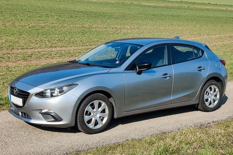 Gebraucht Mazda 3 101 PS (74 kW) 2015 Silber Limousine