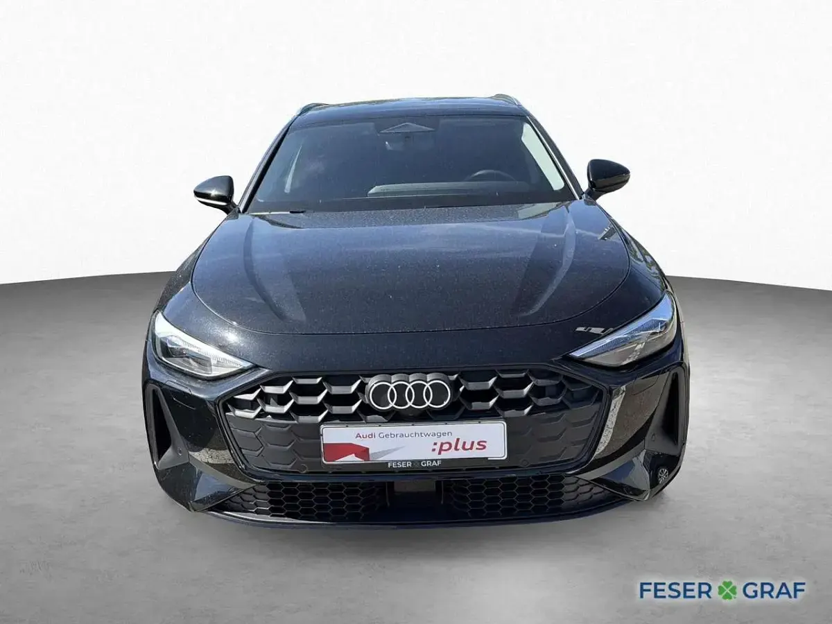Gebraucht Audi A5 Sport 150 PS (110 kW) 2025 Mythosschwarz metallic Kombi