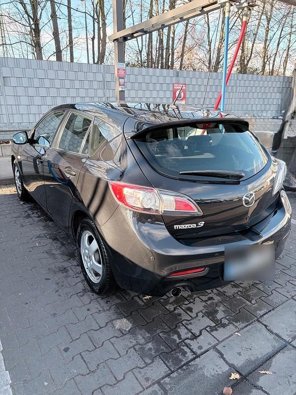 Usata Mazda 3 105 CV (77 kW) 2011 Nero Berlina