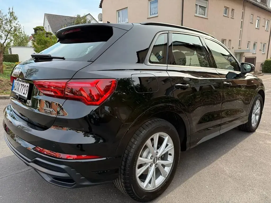 Gebraucht Audi Q3 S-Line 190 PS (139 kW) 2020 Schwarz SUV
