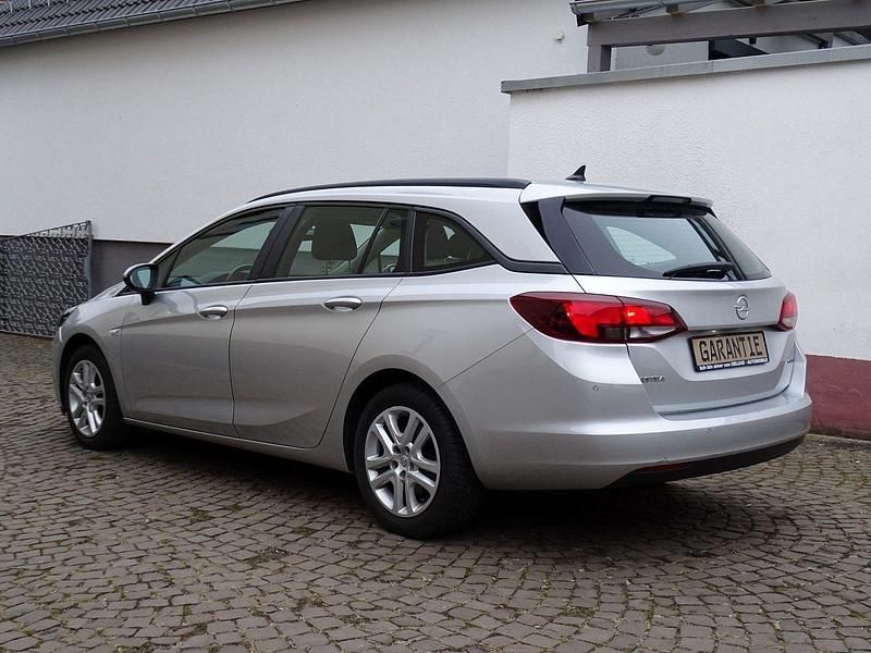 Gebraucht Opel Astra 136 PS (100 kW) 2017 Silber Kombi