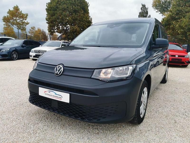 Grau Gebraucht 2021 VW Caddy Maxi Van / Kleinbus | 20.980 € (Guter Preis) - Bild 1/4