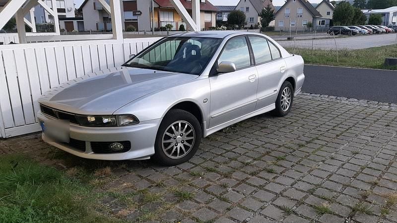Silber Gebraucht 2003 Mitsubishi Galant Elegance Limousine | 2.399 € (Fairer Preis) - Bild 1/4