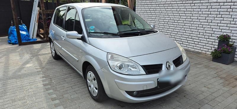 Gebraucht Renault Scénic II 111 PS (81 kW) 2008 Silber Van / Kleinbus