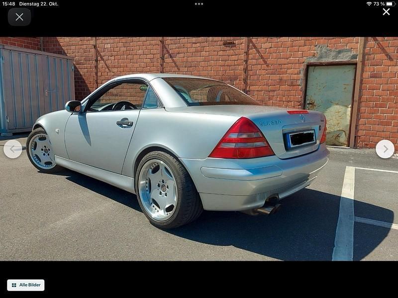 Silber Gebraucht 1999 Mercedes SLK230 Cabrio | 6.500 € (Etwas zu teuer) - Bild 1/4