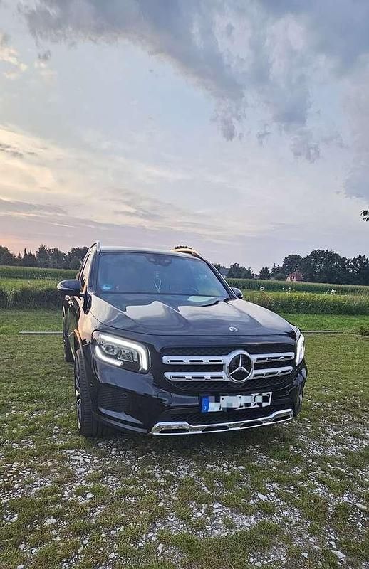 Schwarz Gebraucht 2022 Mercedes GLB220 Progressive SUV | 33.900 € (Guter Preis) - Bild 1/4