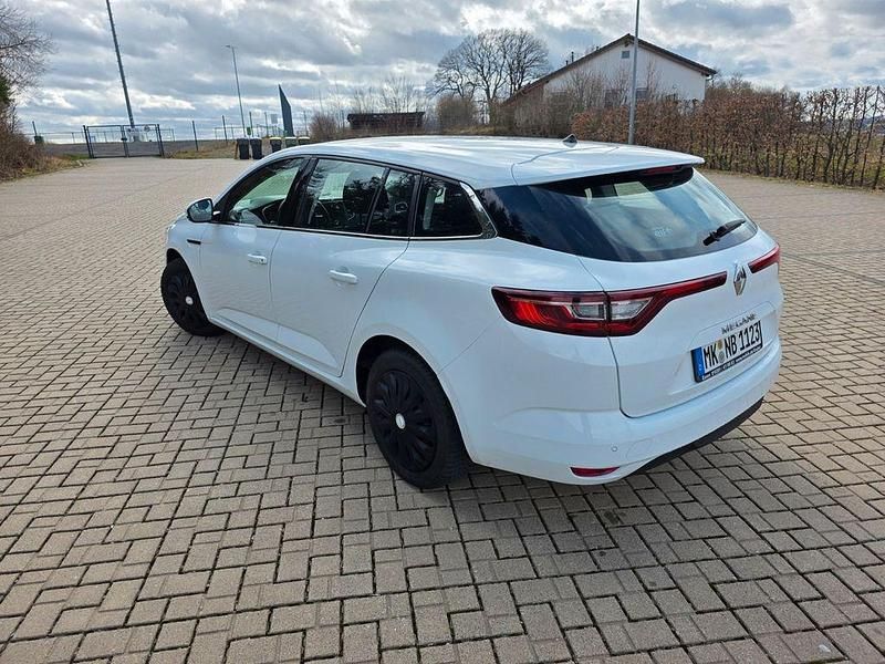 Gebraucht Renault Mégane IV 132 PS (97 kW) 2017 Weiß Kombi