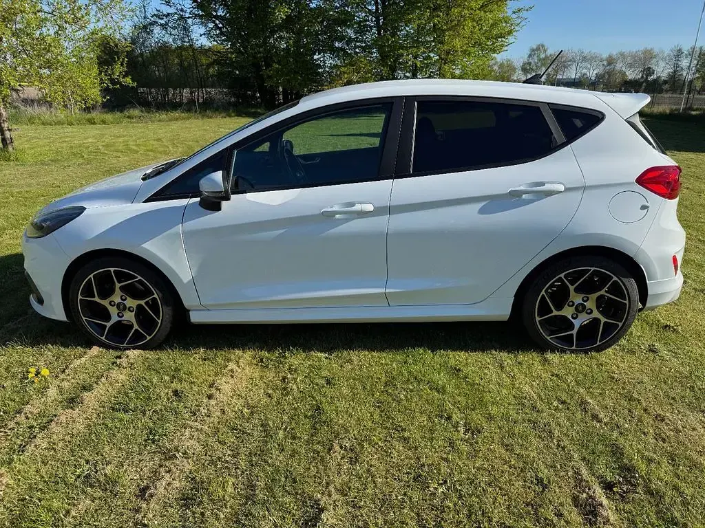 Gebraucht Ford Fiesta ST 200 PS (147 kW) 2020 Weiß Kleinwagen