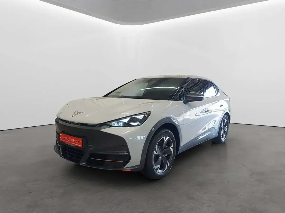 Neu Cupra Tavascan Endurance 210 kW (286 PS) 2026 Silber SUV