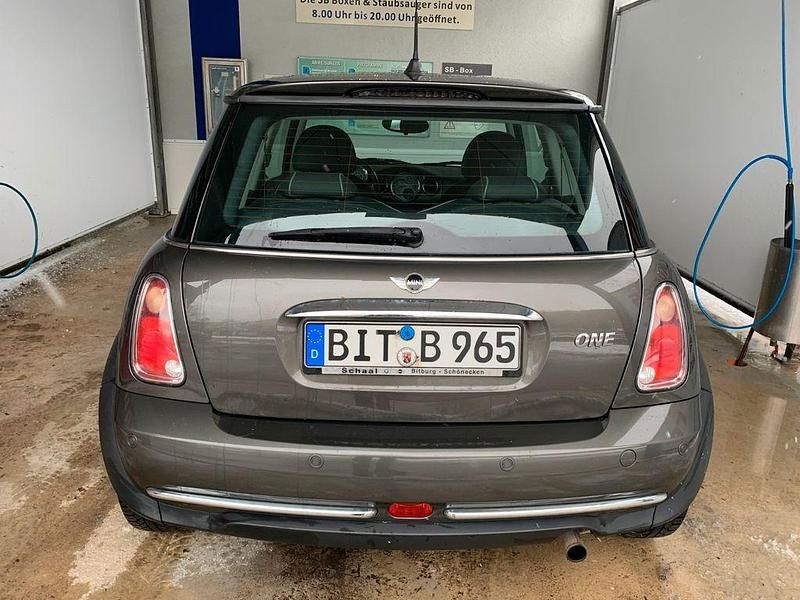Gebraucht Mini ONE 90 PS (66 kW) 2006 Grün Kleinwagen