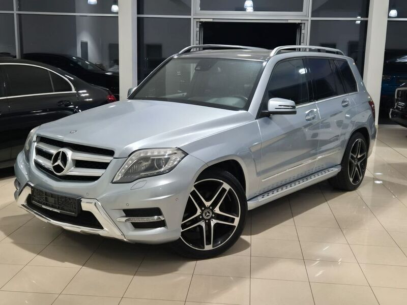 Silber Gebraucht 2012 Mercedes GLK250 AMG SUV | 16.999 € (Fairer Preis) - Bild 1/4