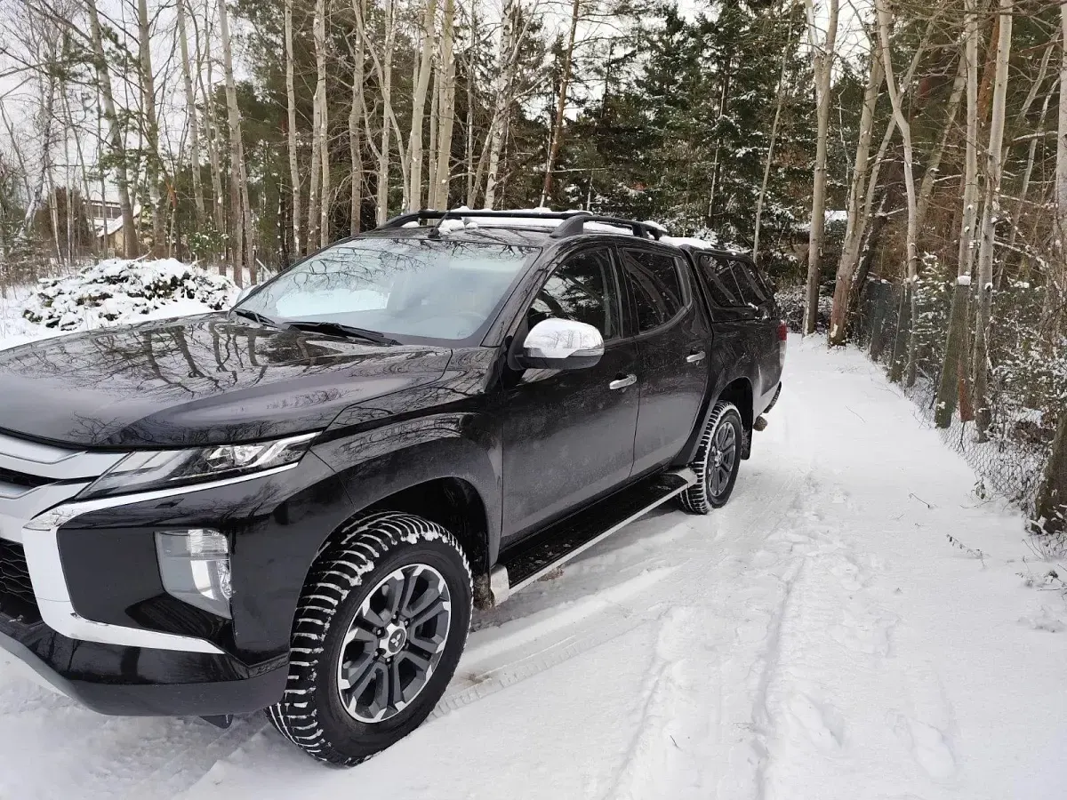 Gebraucht Mitsubishi L200 150 PS (110 kW) 2019 Schwarz Pickup