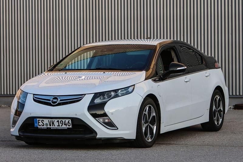 Gebraucht Opel Ampera Edition 151 PS (111 kW) 2012 Weiß Kleinwagen